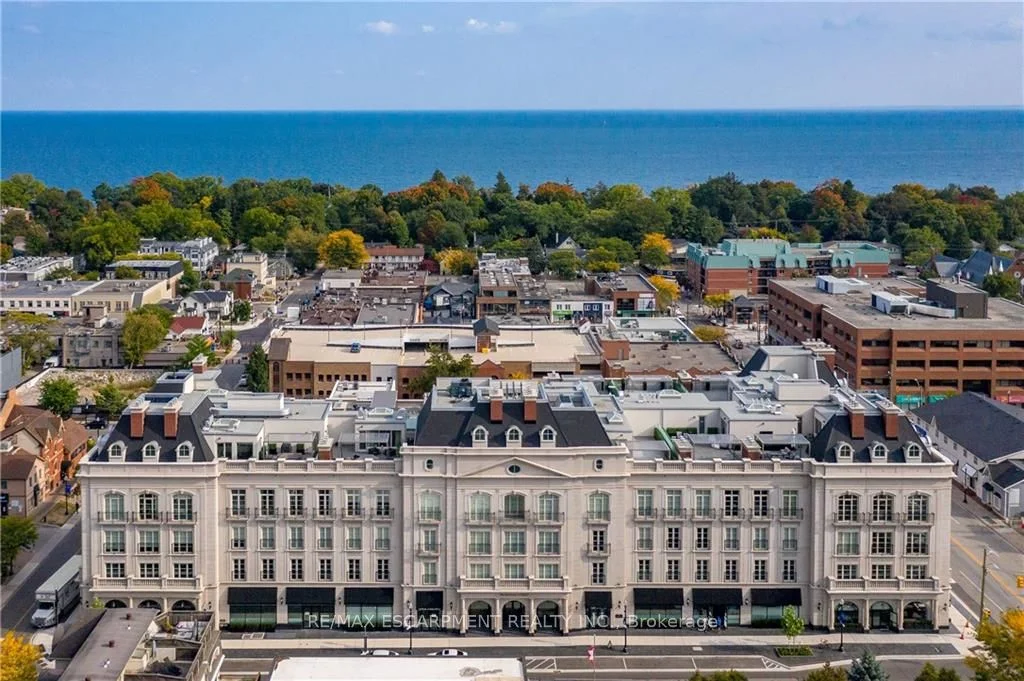 300 Randall Street 309, Oakville, On L6j 0g2