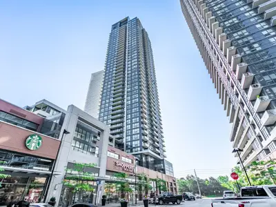 Condo Apartment in Toronto