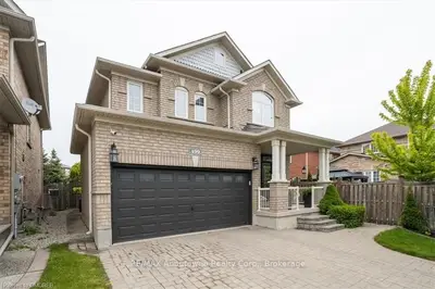 Detached in Milton