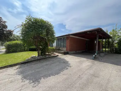 Detached in Toronto