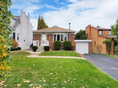 Detached in Toronto