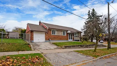 Detached in Toronto