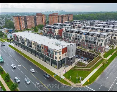 Condo Apartment in Mississauga