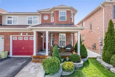 Semi-Detached in Milton