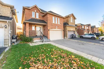 Detached in Mississauga