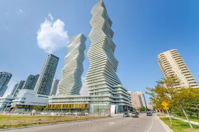 Condo Apartment in Mississauga