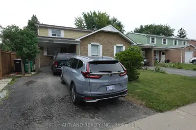 Semi-Detached in Mississauga