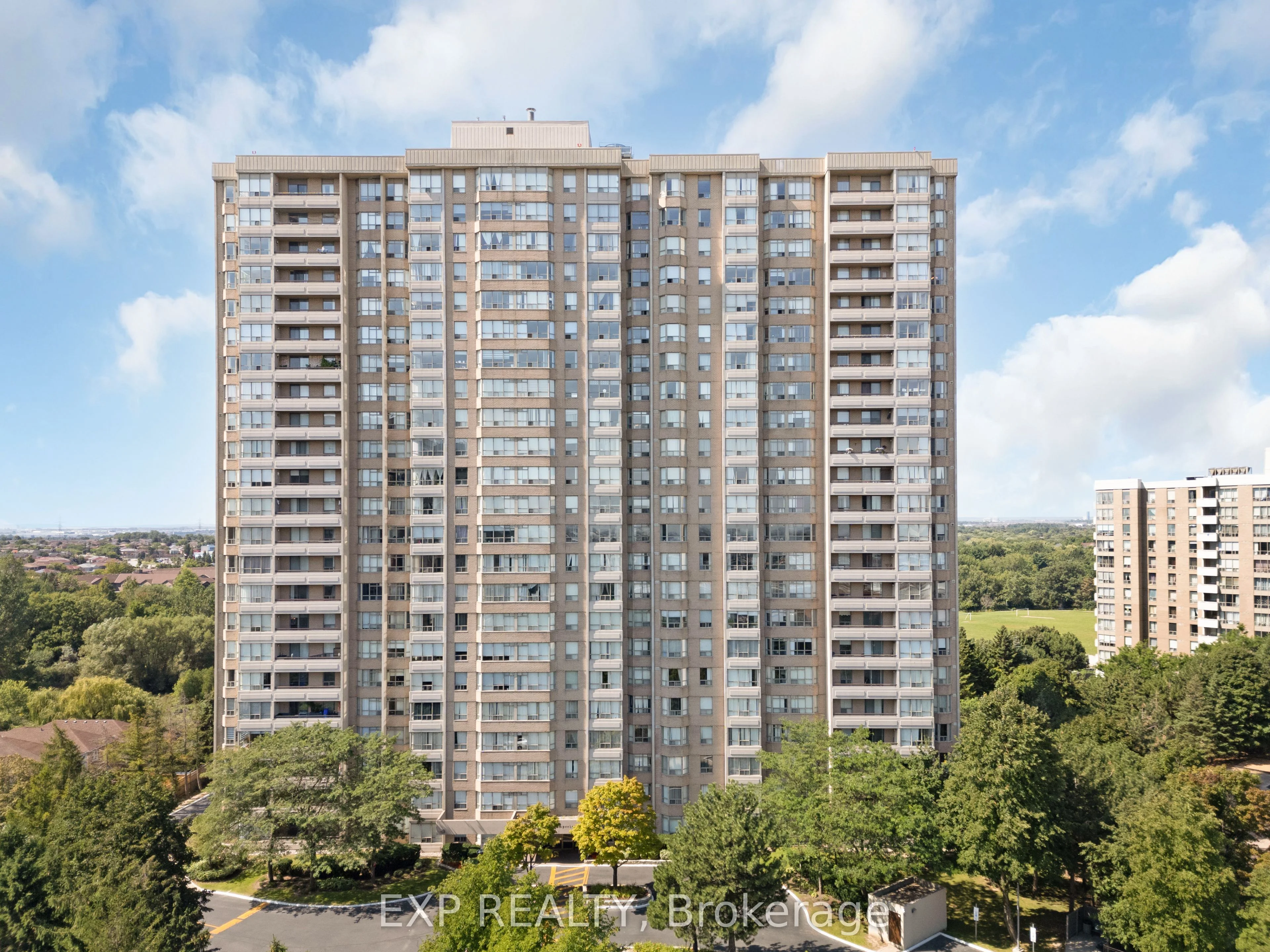 Condo Apartment in Brampton