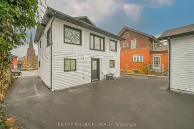 Detached in Halton Hills