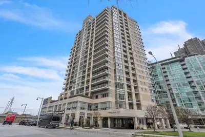 Condo Apartment in Toronto
