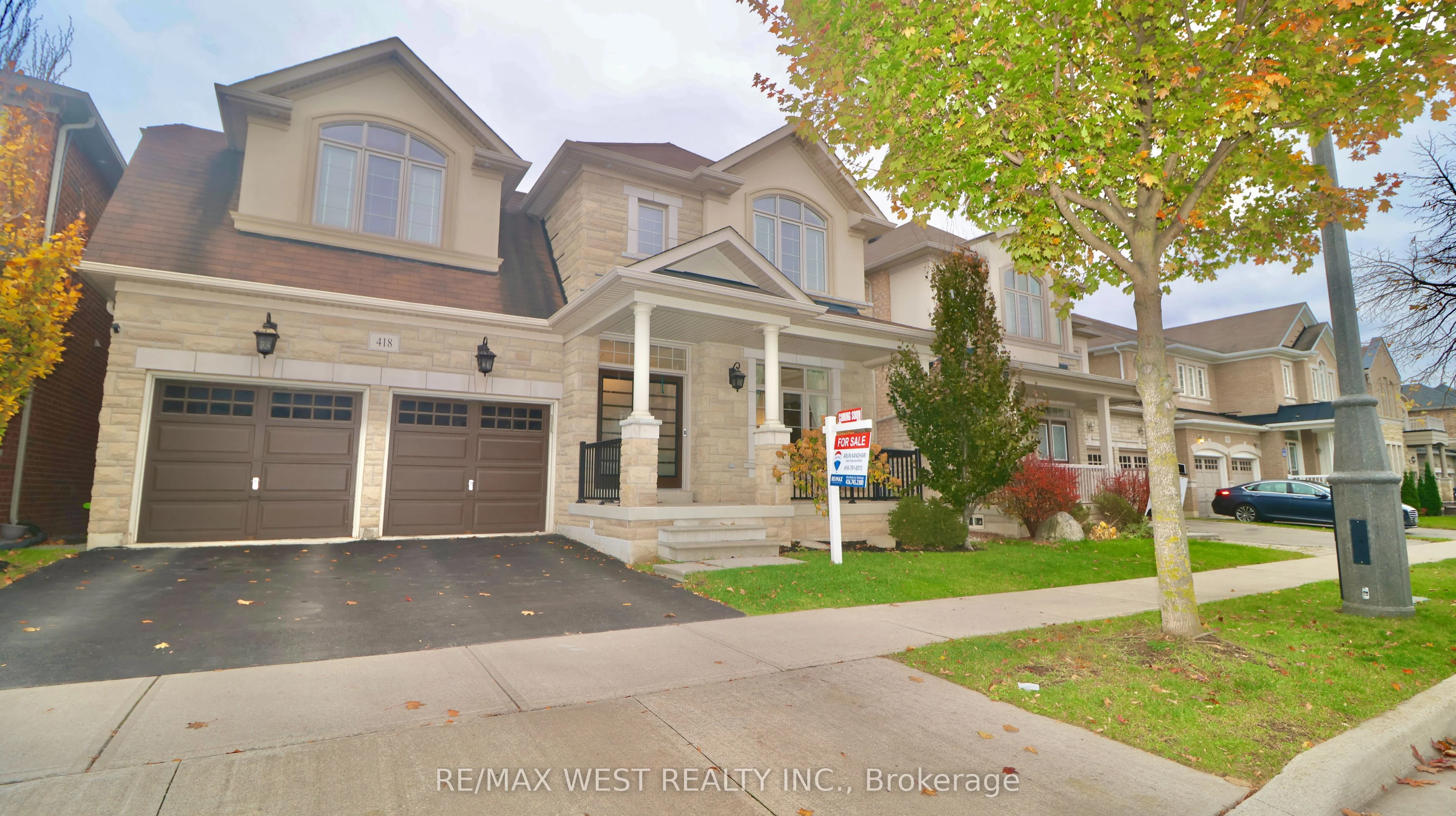 418 Hidden Trail Circle S, Oakville, On L6j 0n7