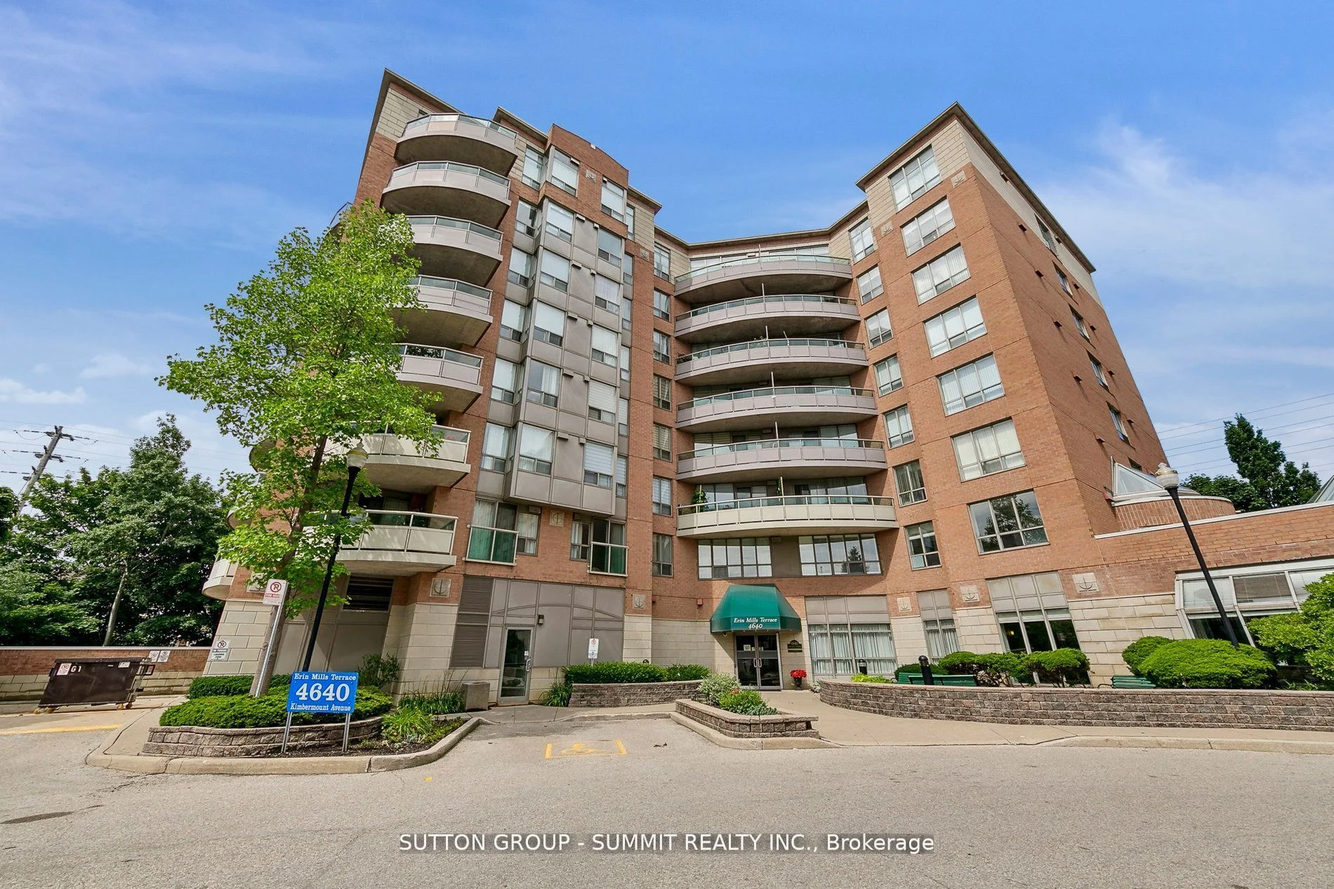 Condo Apartment in Mississauga
