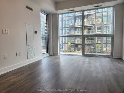 Condo Apartment in Oakville