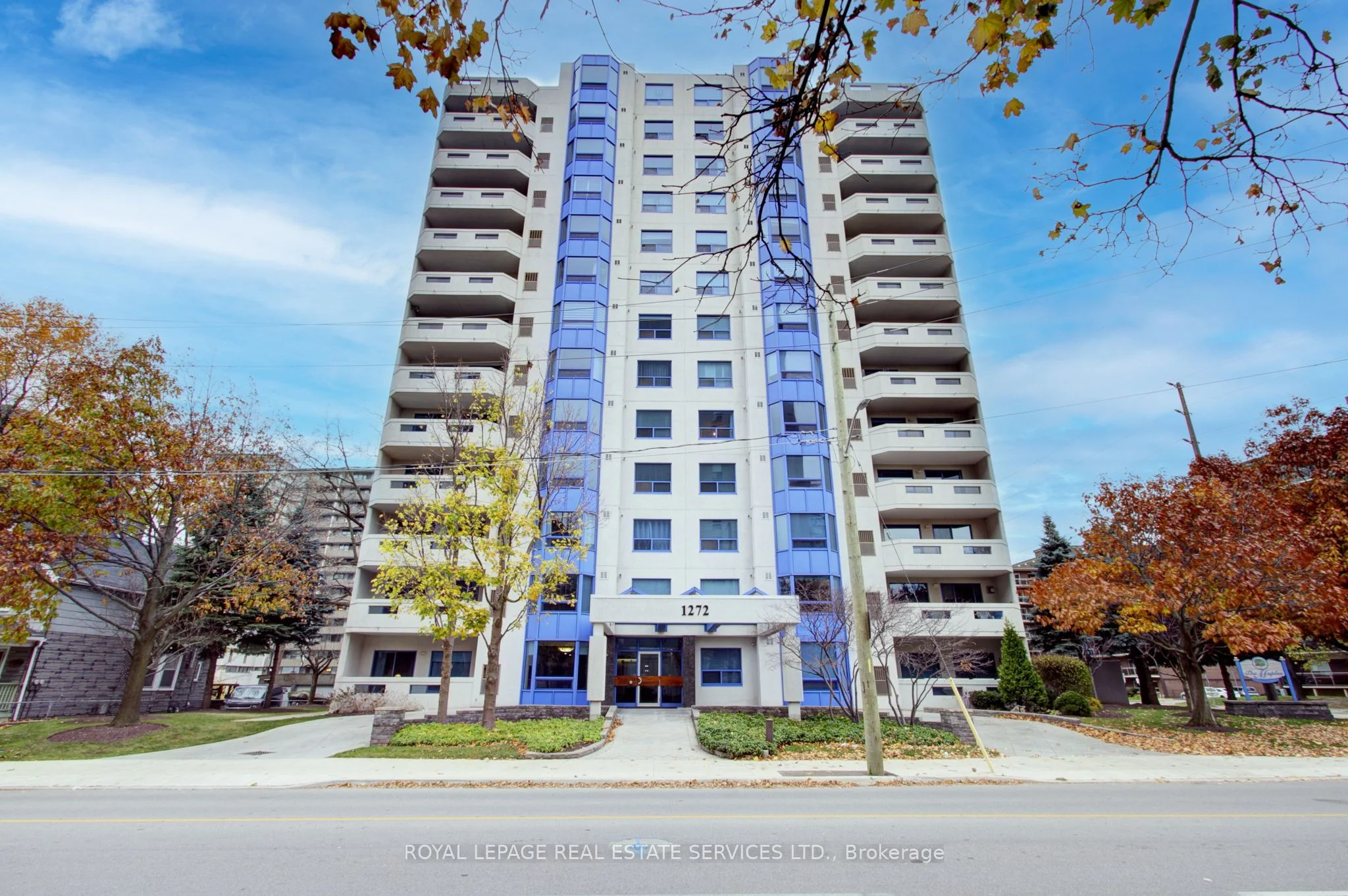 Condo Apartment in Burlington