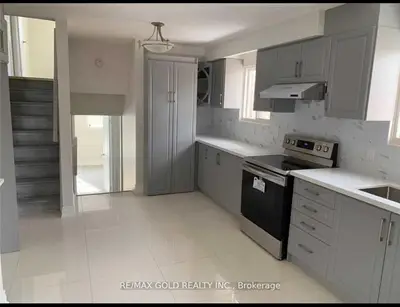 Semi-Detached in Brampton