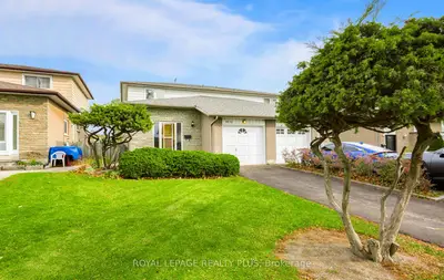 Semi-Detached in Mississauga