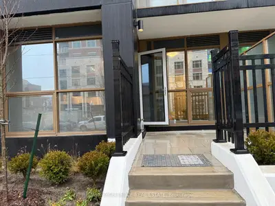 Condo Apartment in Oakville