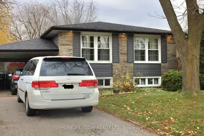 Detached in Brampton