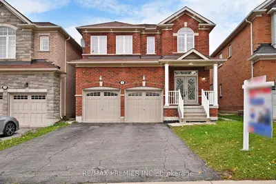 Detached in Brampton