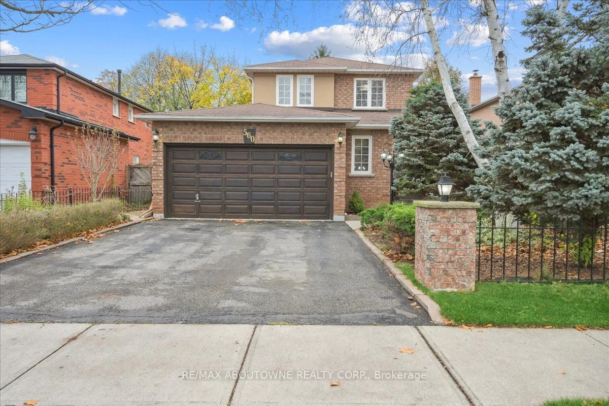 560 Marlatt Drive, Oakville, On L6h 5x3