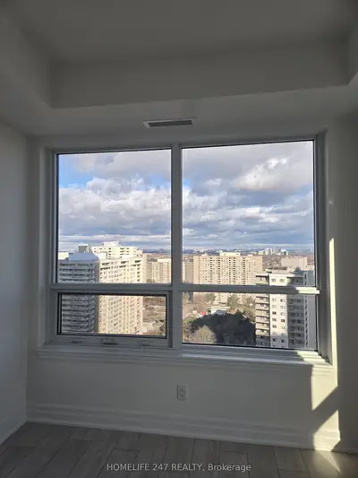 Condo Apartment in Mississauga