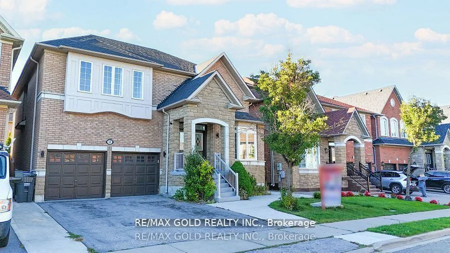 Detached in Brampton