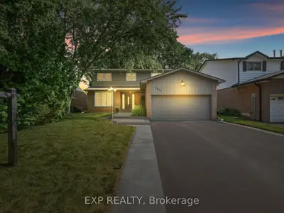 Detached in Oakville