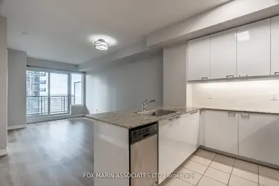 385 Prince Of Wales Drive 1309, Mississauga, On L5b 0c6