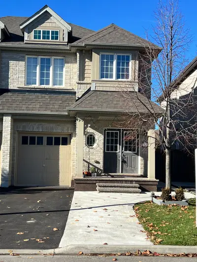 Semi-Detached in Caledon