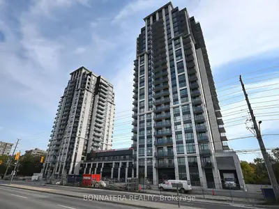 Condo Apartment in Mississauga