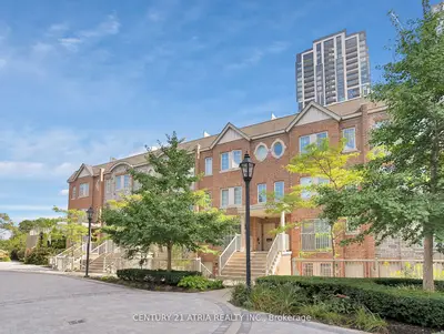 Condo Townhouse in Toronto