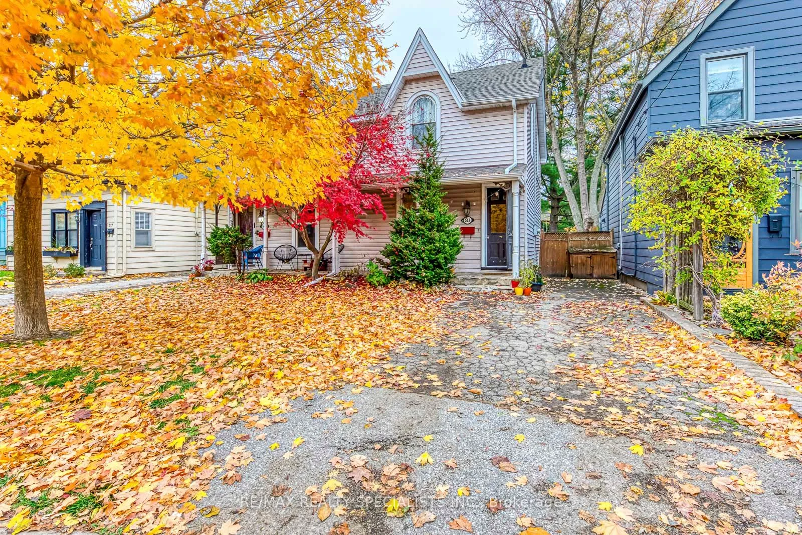 Semi-Detached in Burlington