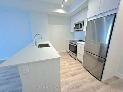 Condo Apartment in Mississauga