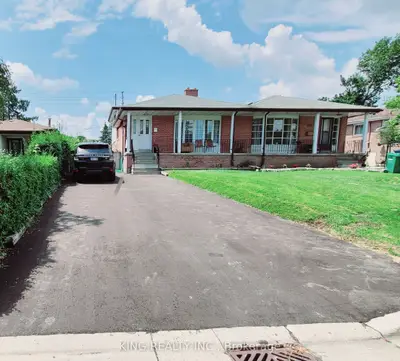 Semi-Detached in Brampton