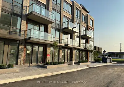 Condo Apartment in Brampton
