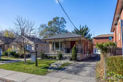 Detached in Toronto