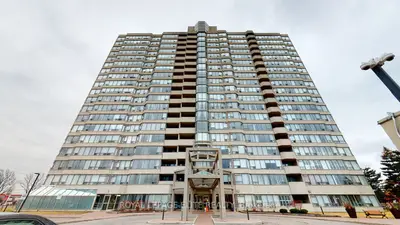 700 Constellation Drive 202, Mississauga, On L5r 3g8