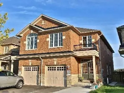 Semi-Detached in Mississauga