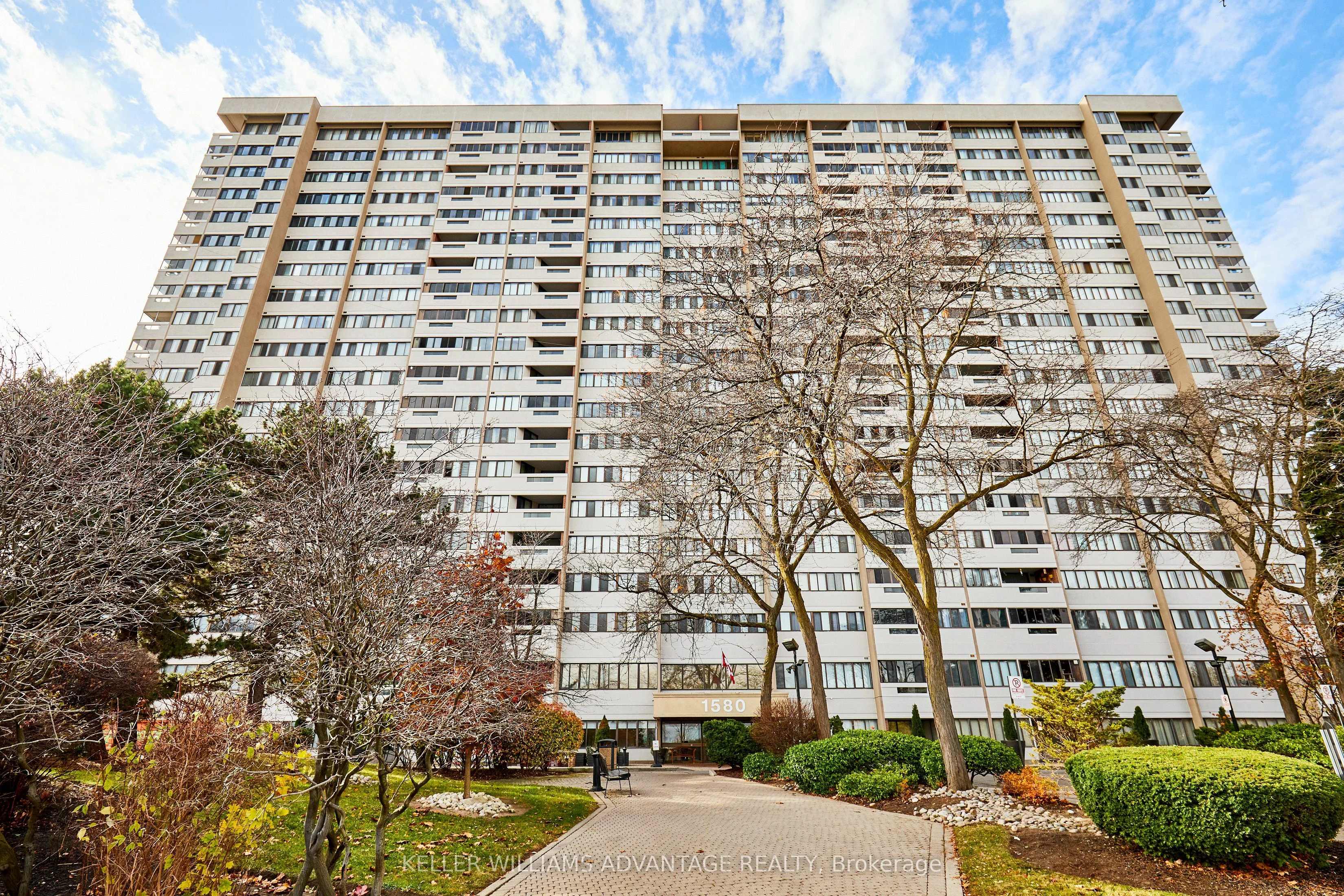 Condo Apartment in Mississauga
