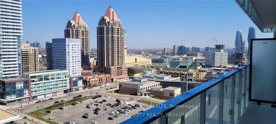 3900 Confederation Parkway 1509, Mississauga, On L5b 0m3