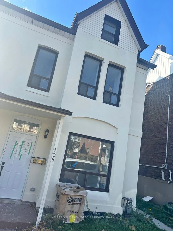 106 Miller Street 1, Toronto W03, On M6n 2z9