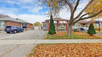 Detached in Toronto