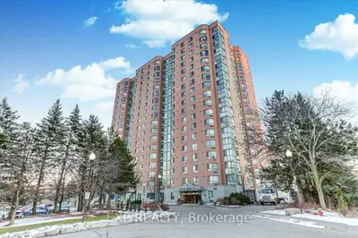 Condo Apartment in Toronto