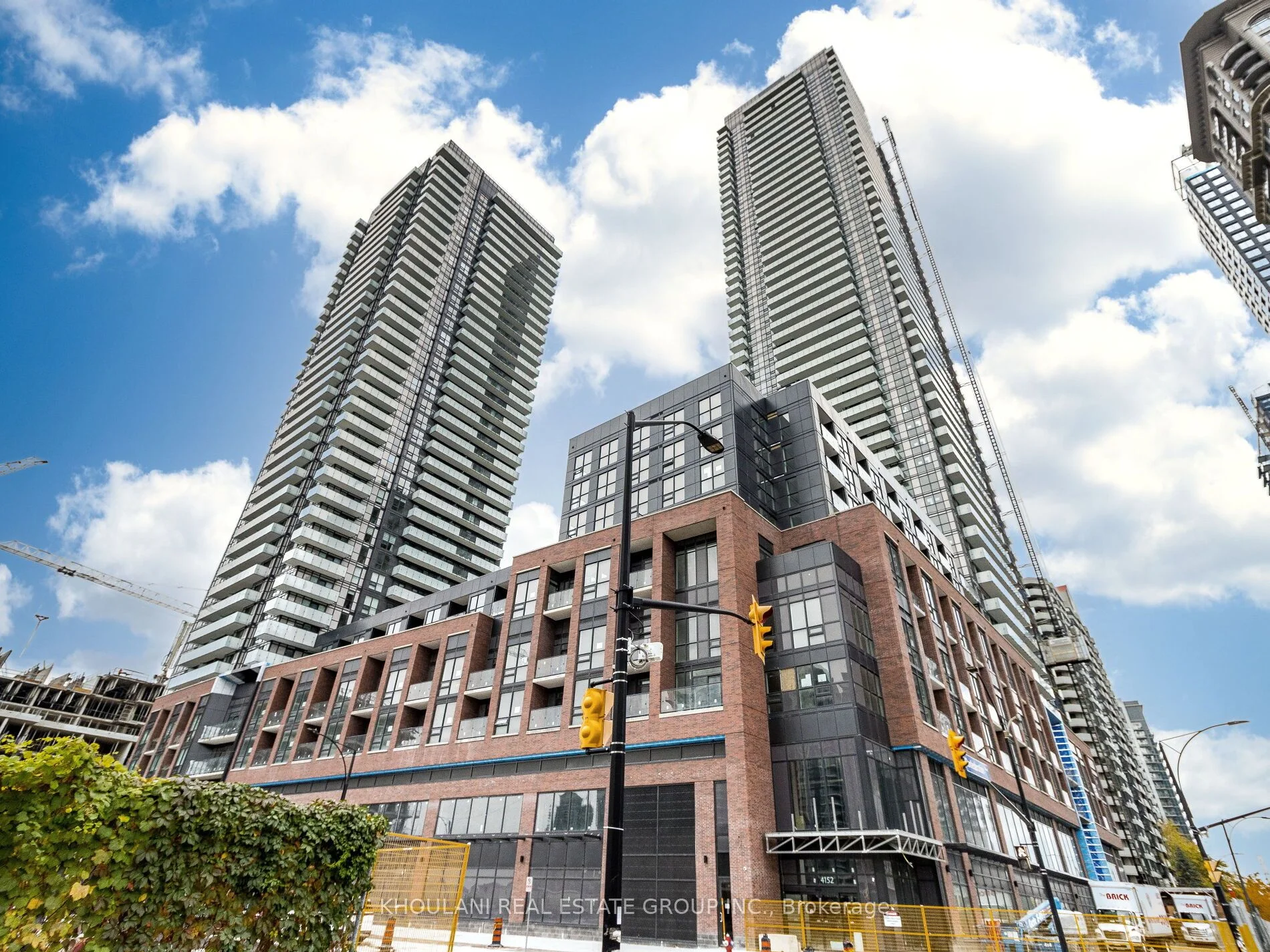 Condo Apartment in Mississauga