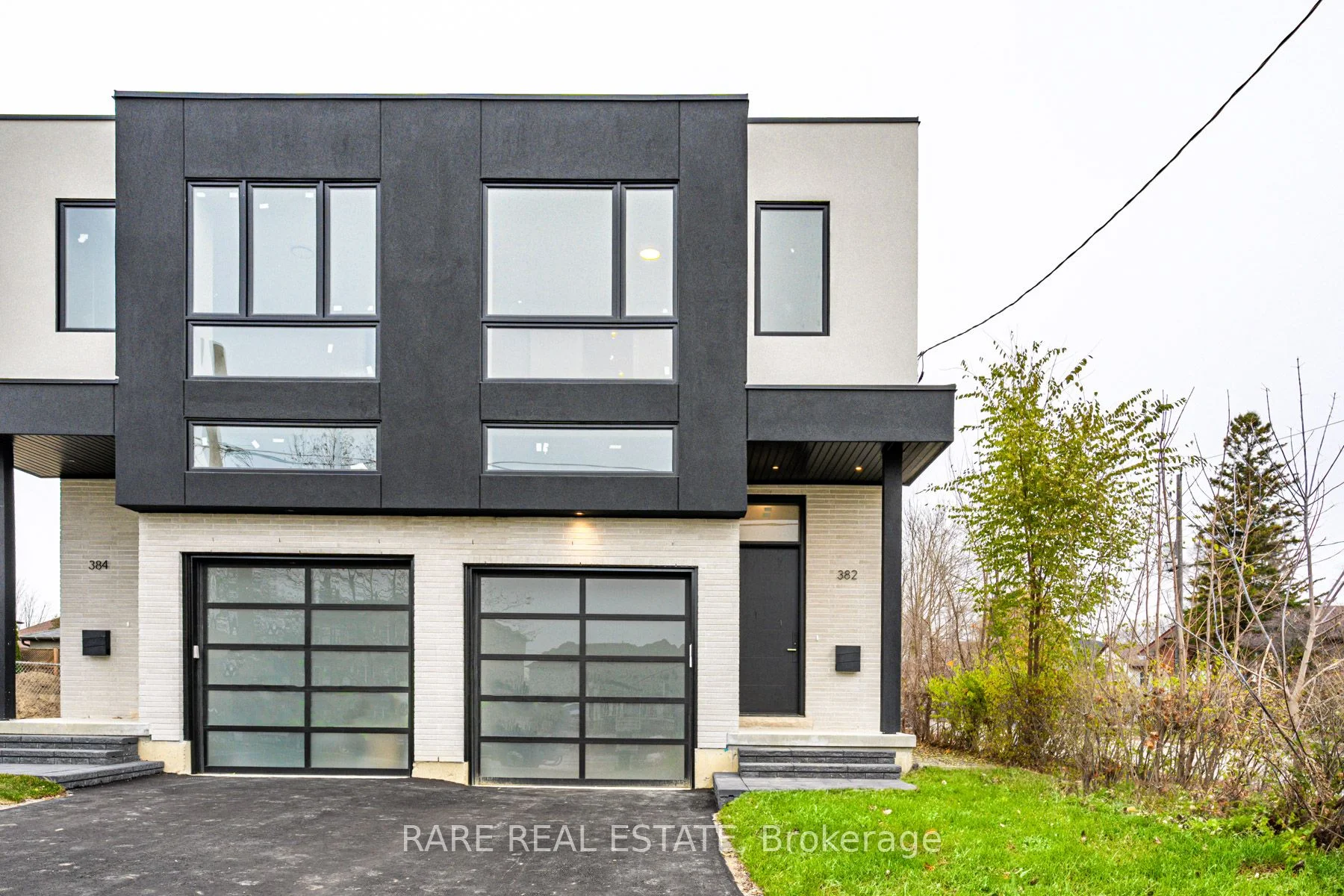 382 Rimilton Avenue, Toronto W06, On M8w 2g2