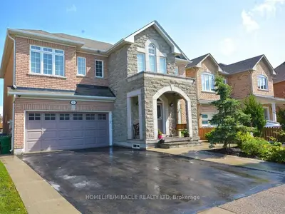 Detached in Brampton