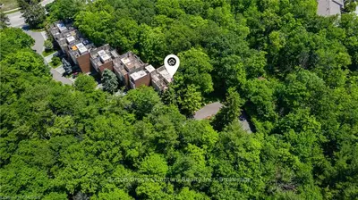 1250 Marlborough Court 1, Oakville, On L6h 2w7