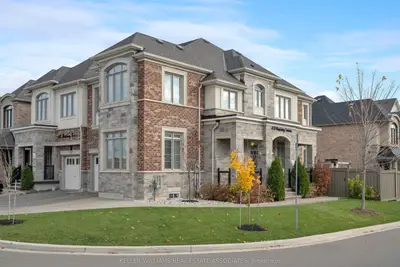Semi-Detached in Milton