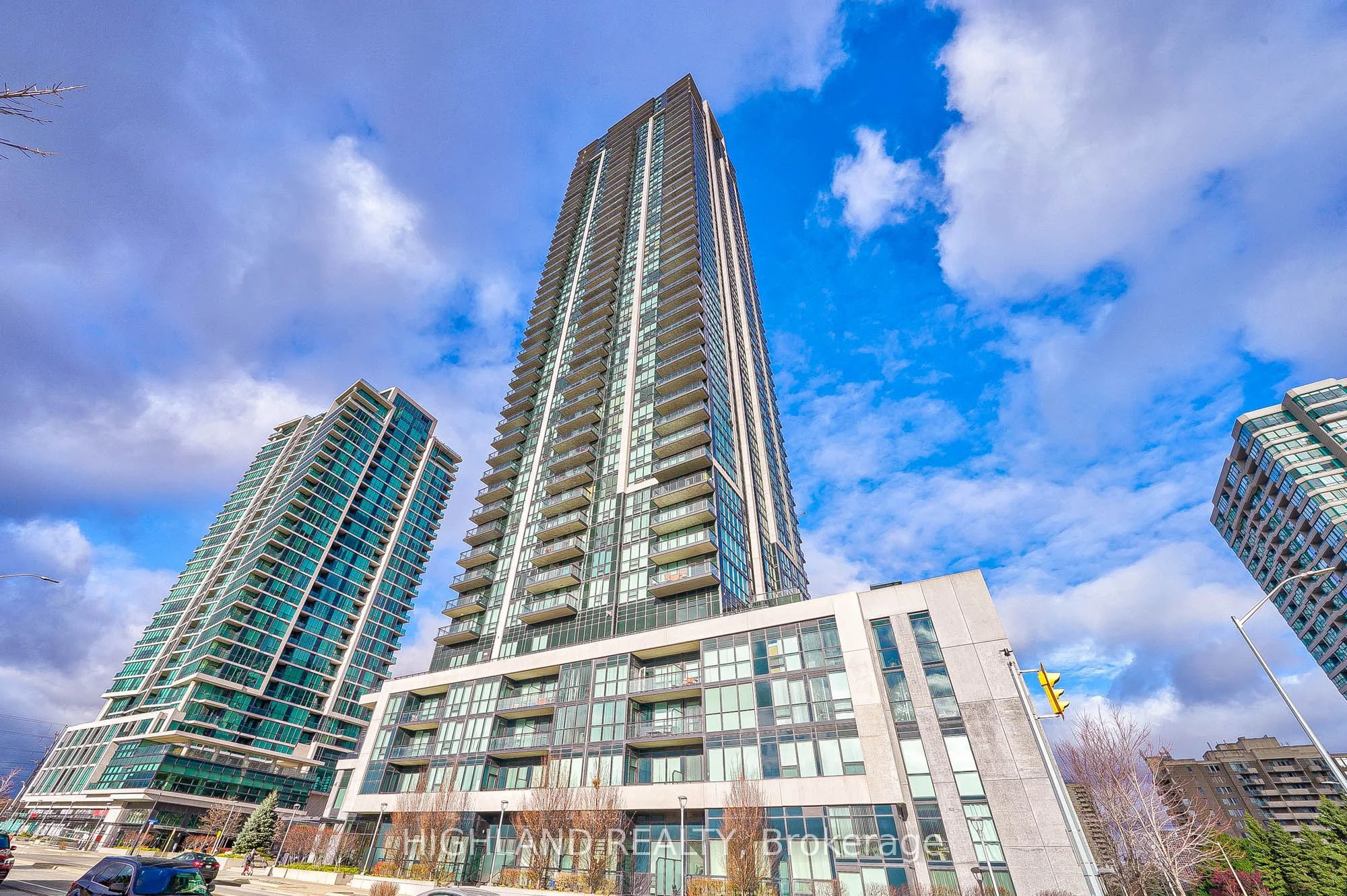 3975 Grand Park Drive 2705, Mississauga, ON L5B 0K4