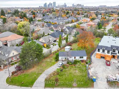 Detached in Mississauga